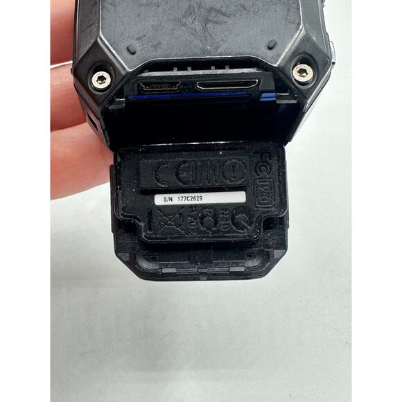 JVC HD Action Camera GC-XA1BU Mini 1.5" Screen w/ Battery, SD Card and Cord - Picture 7 of 10